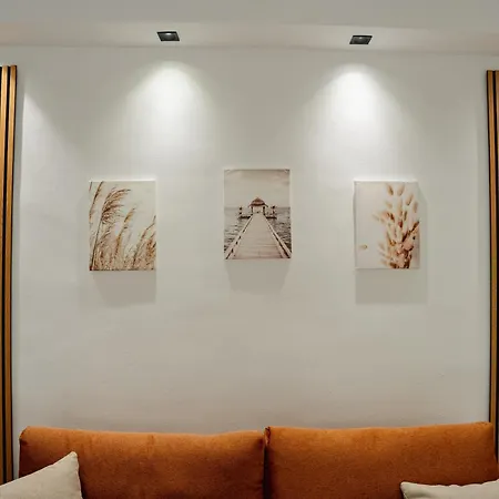 Apartment Pearl Private Parking & Metro *