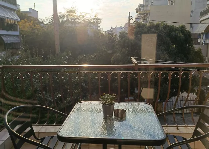 Pearl Private Parking & Metro * Selanik