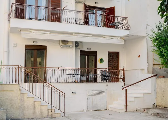 Διαμέρισμα Pearl Private Parking & Metro Θεσσαλονίκη