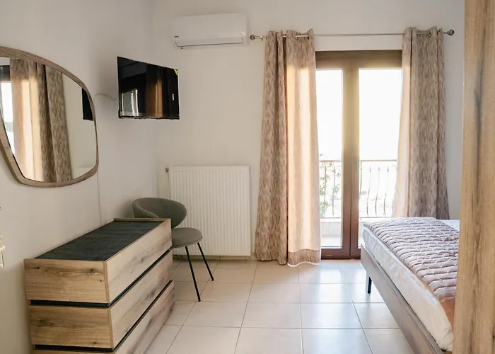 Pearl Private Parking & Metro Daire