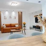 Pearl Private Parking & Metro Appartement