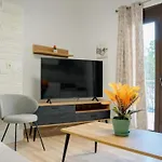 Pearl Private Parking & Metro Appartement