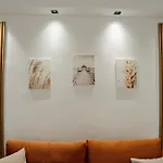 Appartement Pearl Private Parking & Metro *