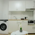 Pearl Private Parking & Metro