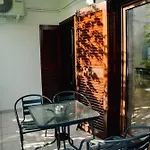 Pearl Private Parking & Metro Appartement