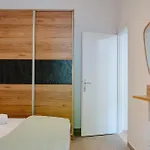 Pearl Private Parking & Metro Appartement *
